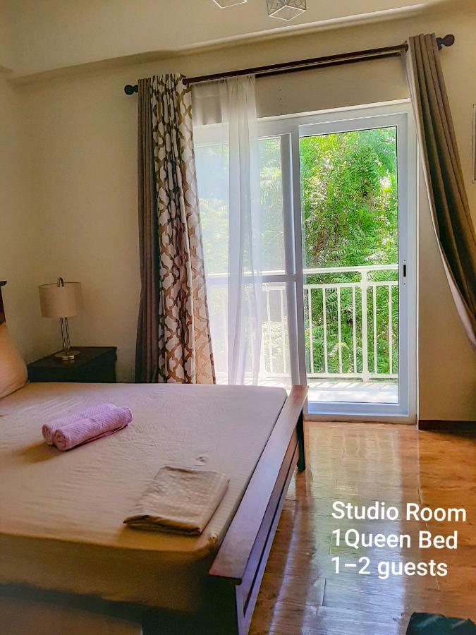 Ania Suite Room マクタン エクステリア 写真
